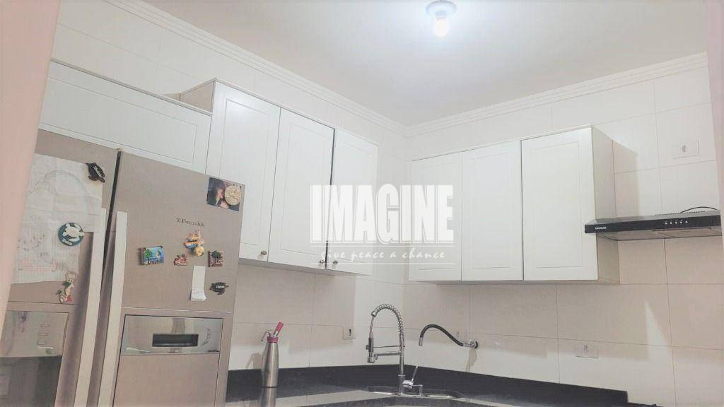 Sobrado à venda com 3 quartos, 160m² - Foto 14