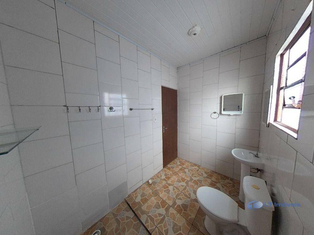 Casa à venda com 2 quartos, 80m² - Foto 1