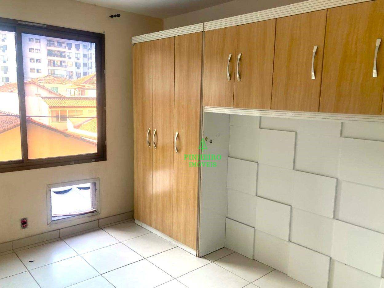 Apartamento à venda com 2 quartos, 63m² - Foto 10