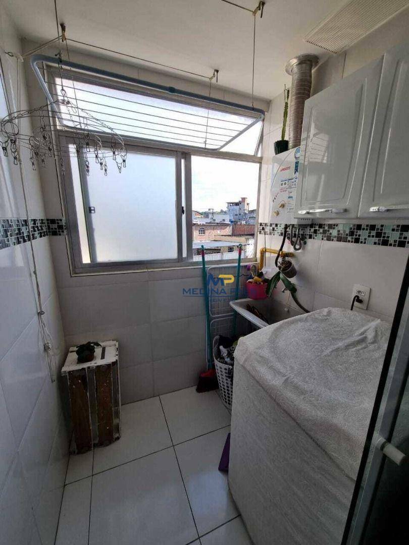 Apartamento à venda com 2 quartos, 50m² - Foto 2