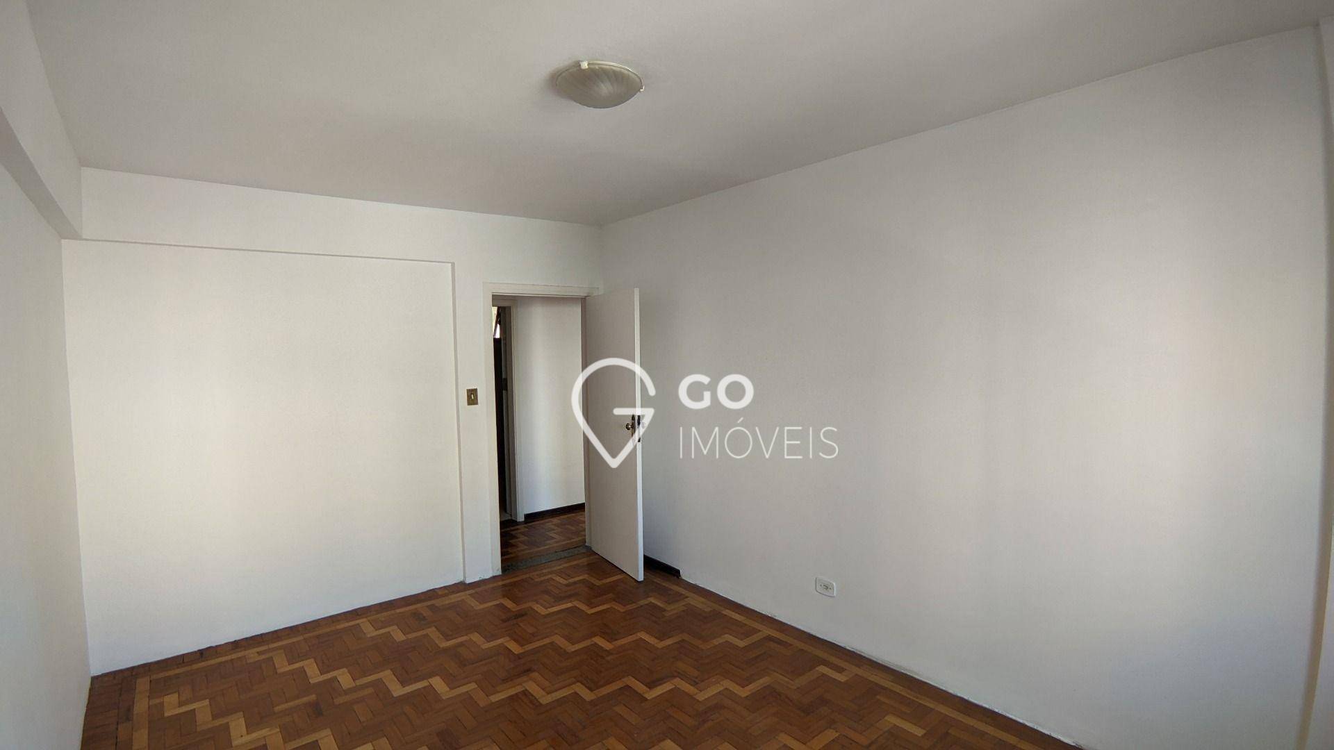 Apartamento para alugar com 3 quartos, 130m² - Foto 26