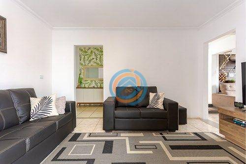 Casa, 4 quartos, 237 m² - Foto 3