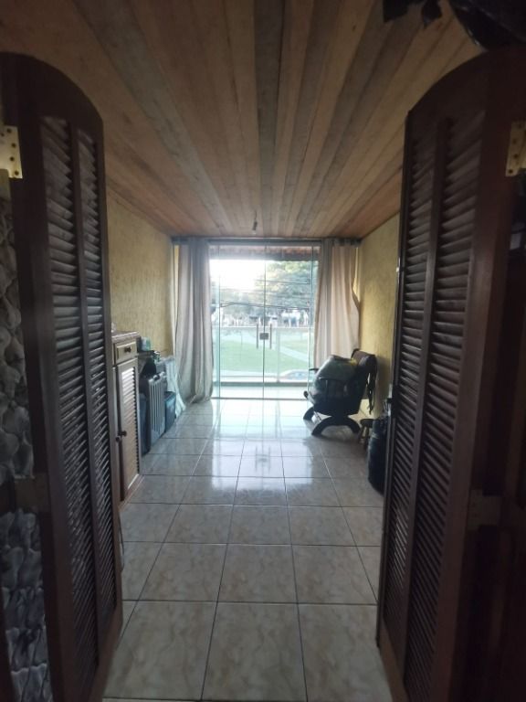 Sobrado à venda com 2 quartos, 162m² - Foto 15