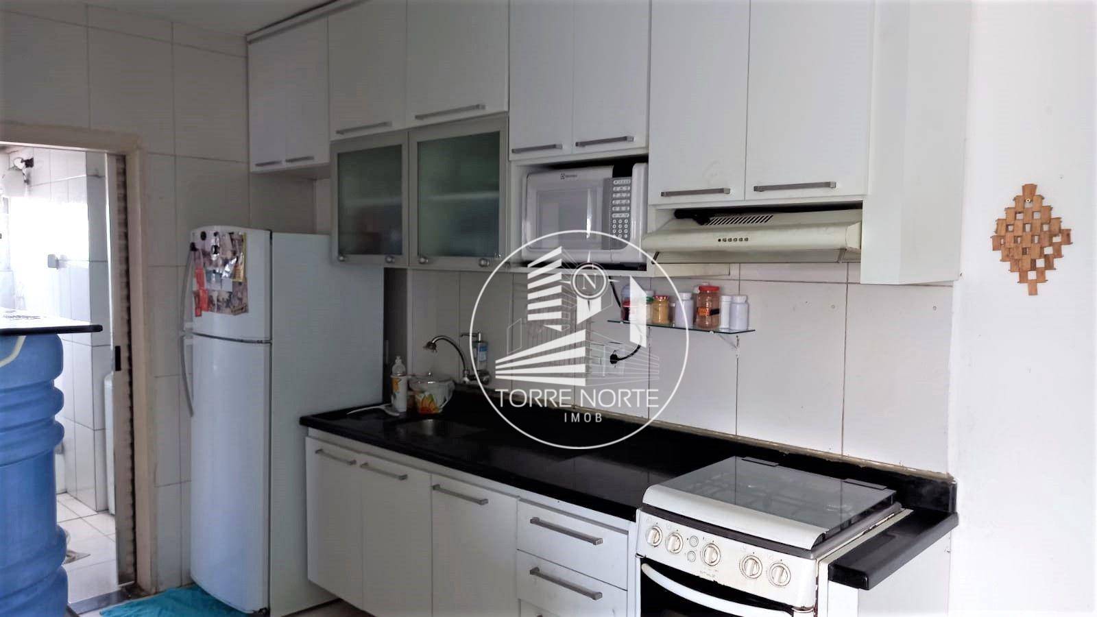 Apartamento à venda com 3 quartos, 92m² - Foto 18