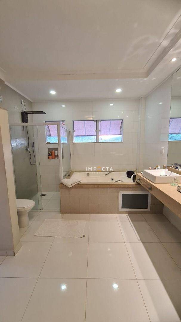 Casa à venda com 4 quartos, 280m² - Foto 35