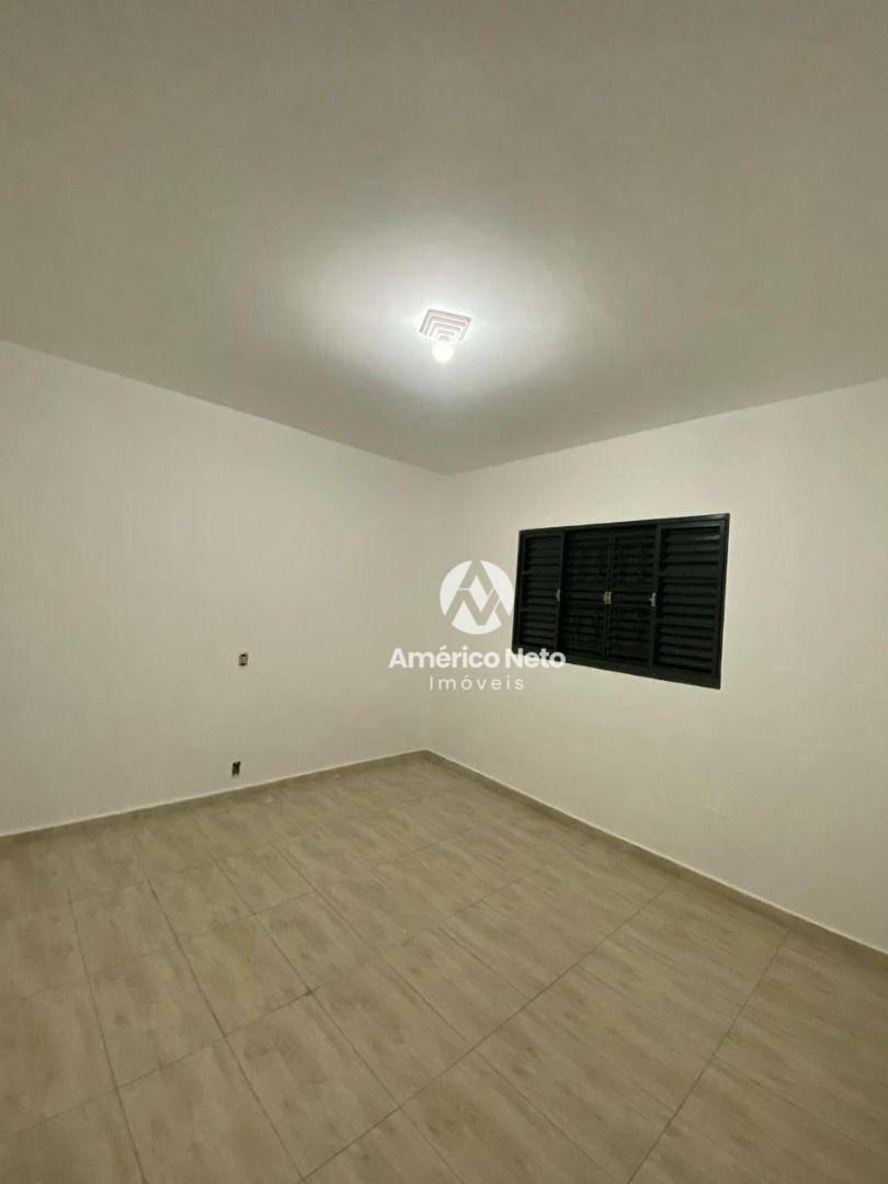 Casa à venda com 2 quartos, 105m² - Foto 10