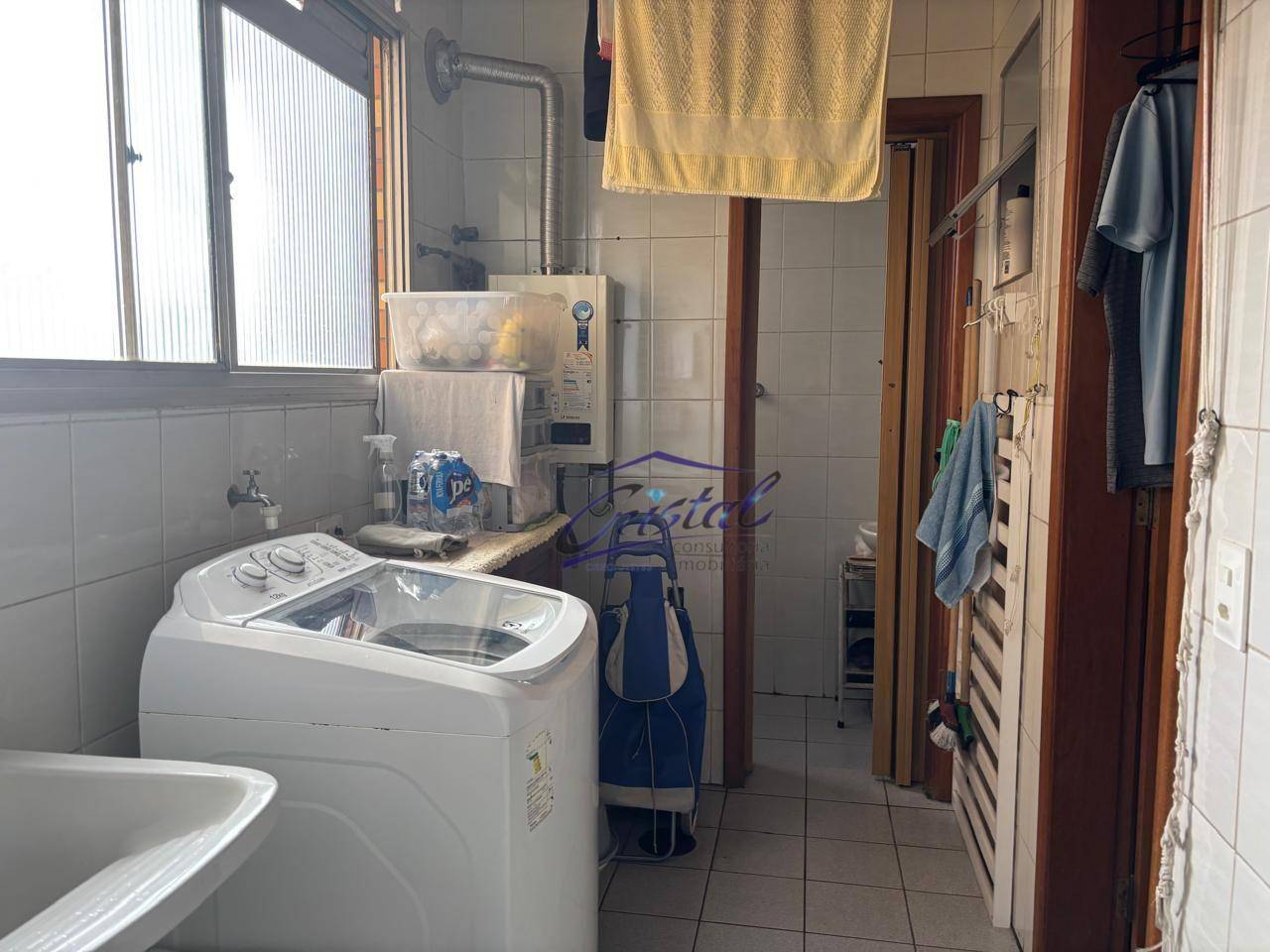 Apartamento à venda com 3 quartos, 106m² - Foto 3