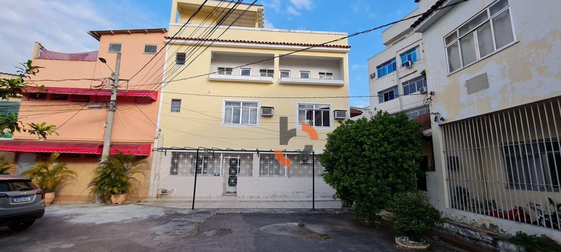 Casa à venda com 5 quartos, 232m² - Foto 5