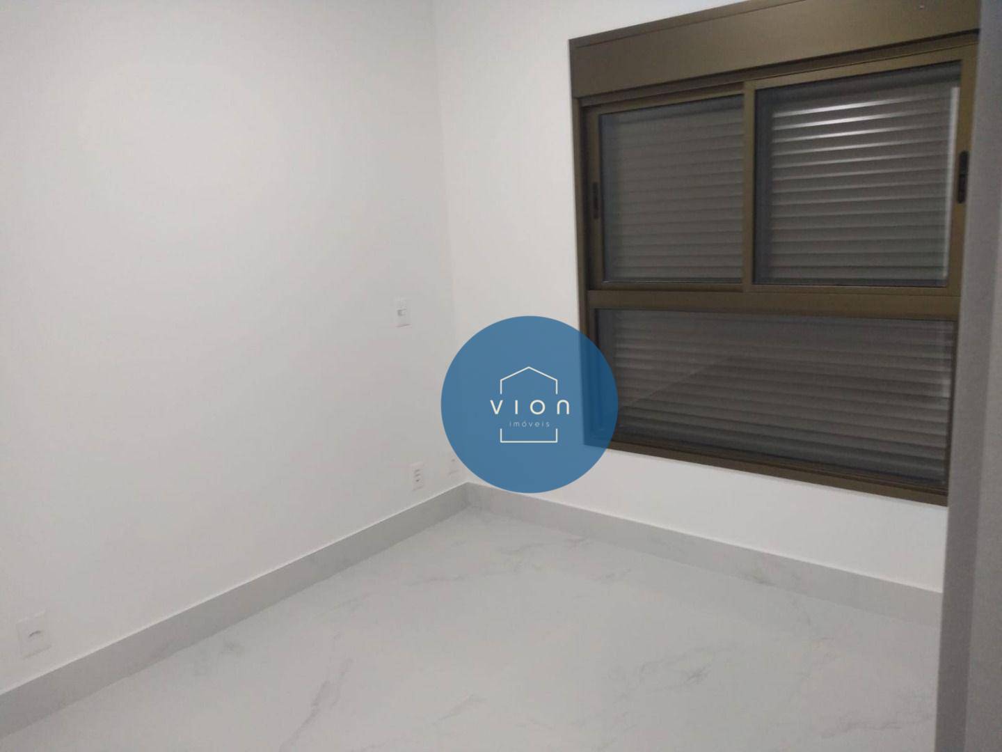 Apartamento para alugar com 2 quartos, 68m² - Foto 3