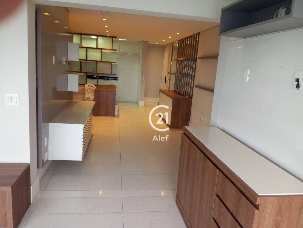 Apartamento à venda com 3 quartos, 108m² - Foto 1