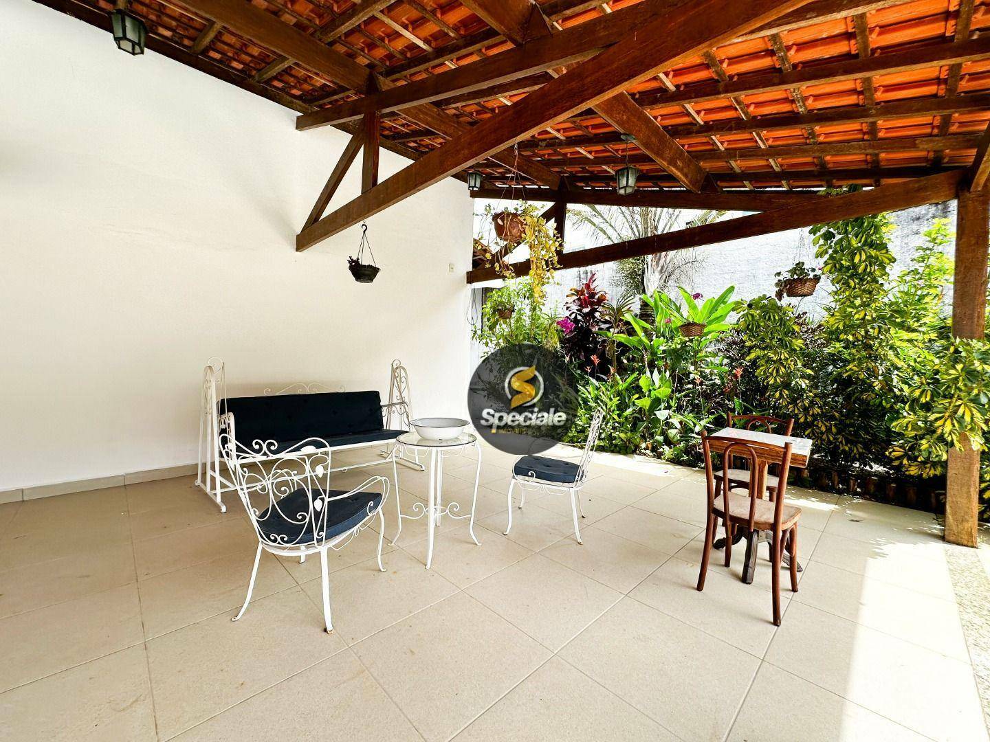 Casa à venda com 5 quartos, 329m² - Foto 28