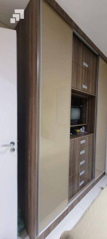 Apartamento à venda com 2 quartos, 62m² - Foto 33