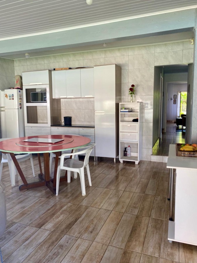Casa à venda com 5 quartos, 138m² - Foto 11