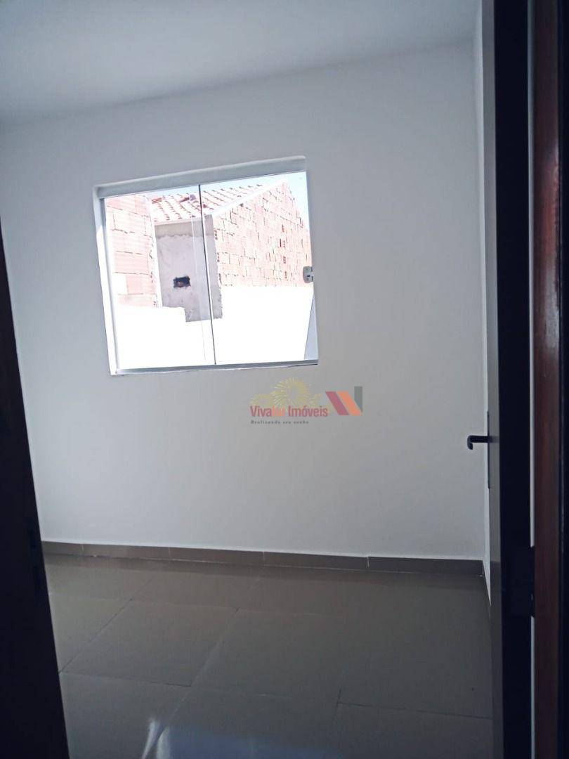 Casa à venda com 2 quartos, 40m² - Foto 17