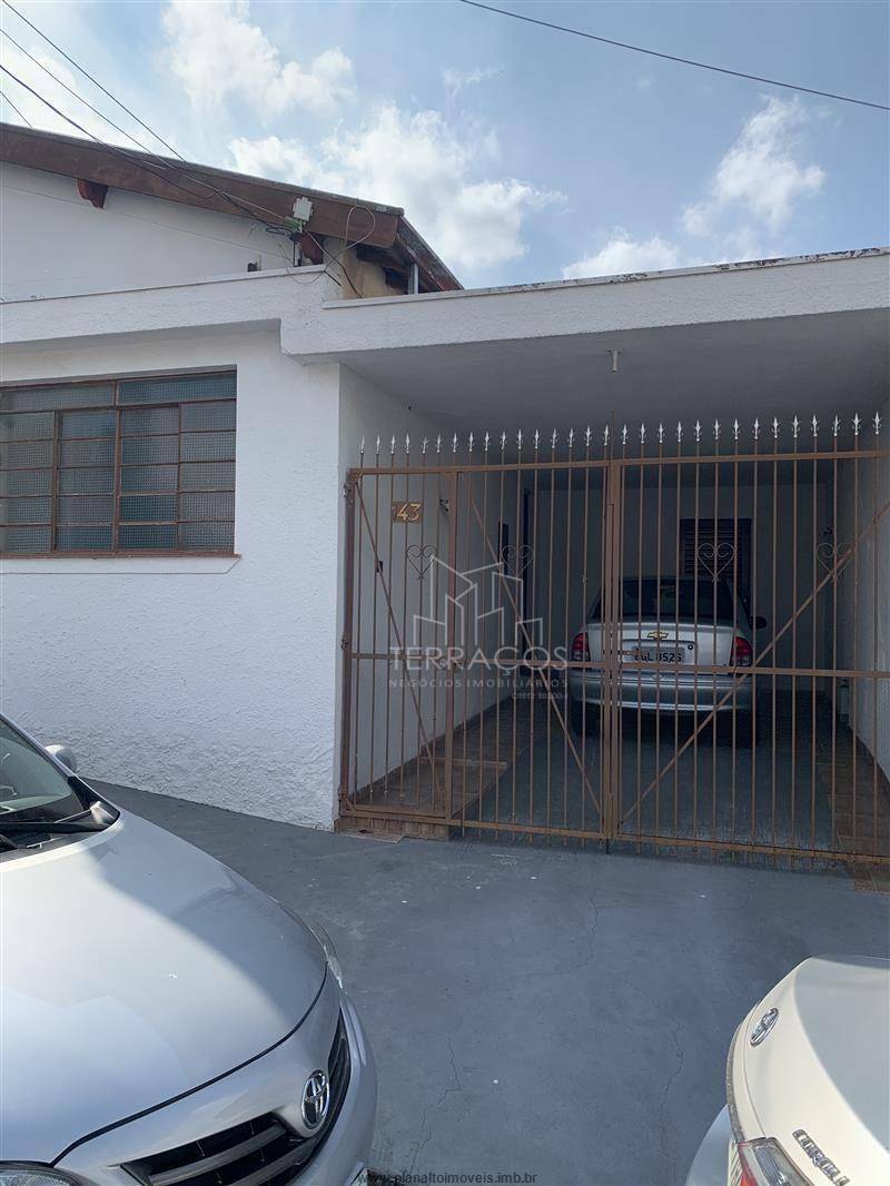 Casa à venda com 3 quartos, 120m² - Foto 14