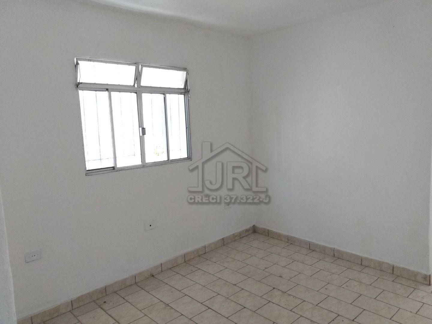 Casa para alugar com 1 quarto, 36m² - Foto 4