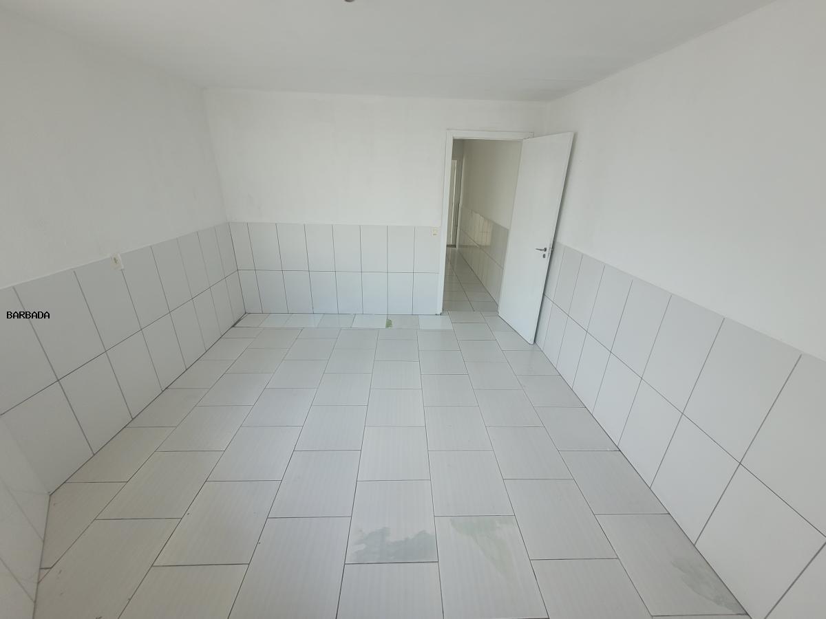 Casa para alugar com 2 quartos, 80m² - Foto 8