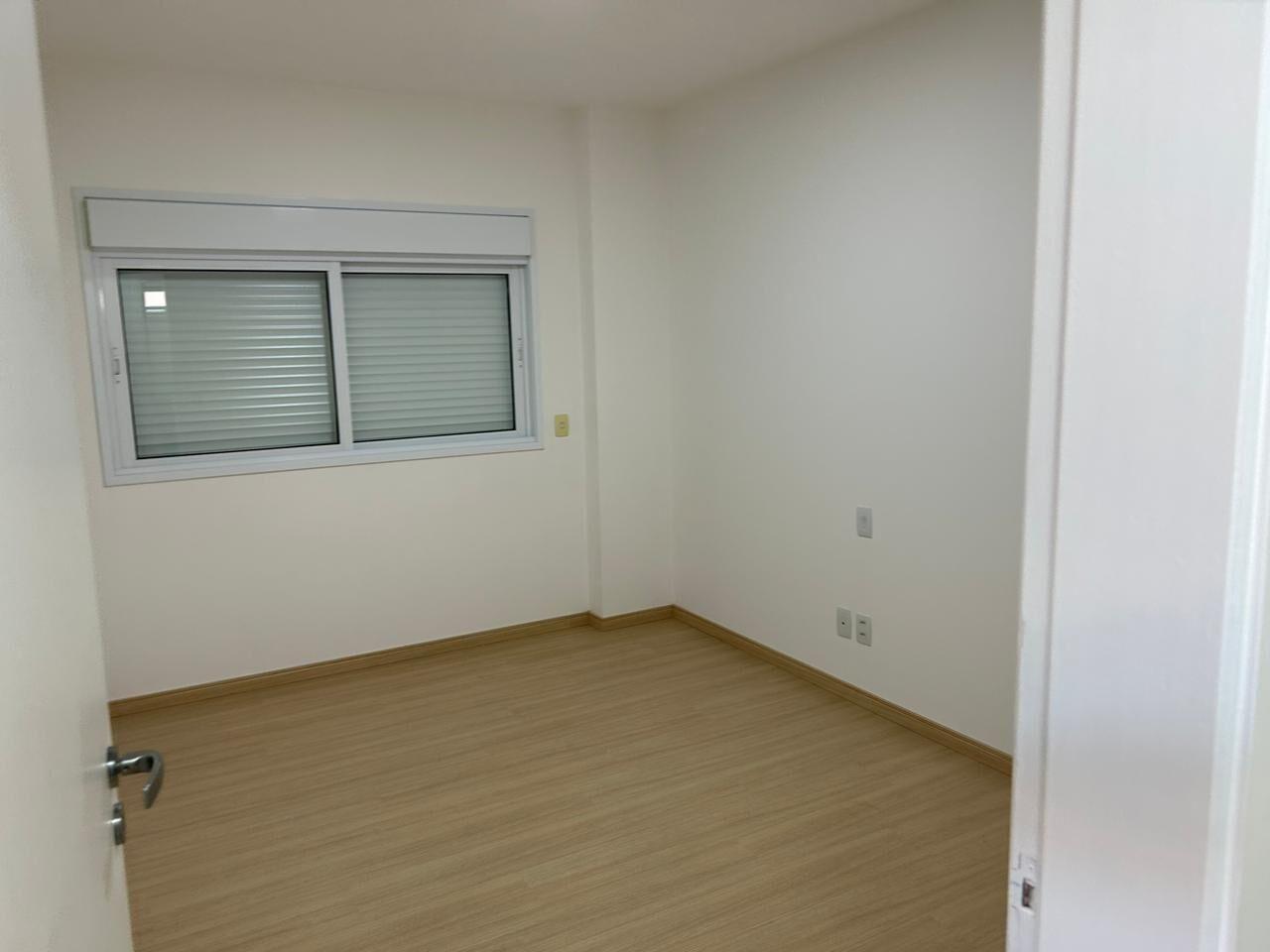 Apartamento à venda com 3 quartos, 162m² - Foto 20