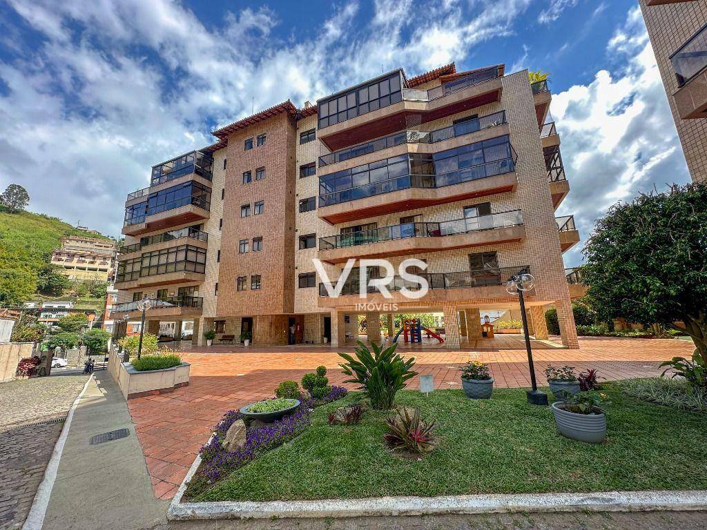 Apartamento à venda com 3 quartos, 144m² - Foto 1