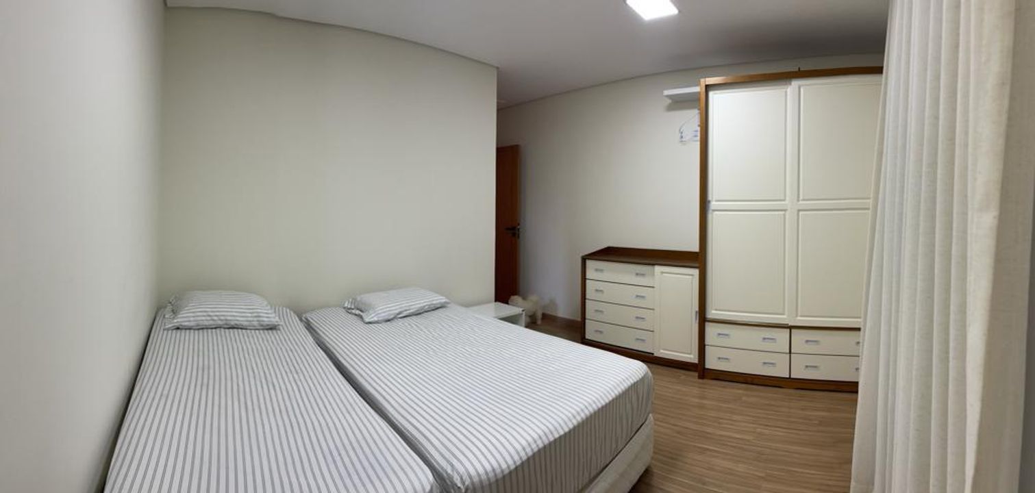 Casa de Condomínio à venda com 3 quartos, 305m² - Foto 11