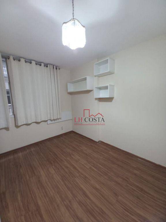 Apartamento à venda com 4 quartos, 235m² - Foto 11