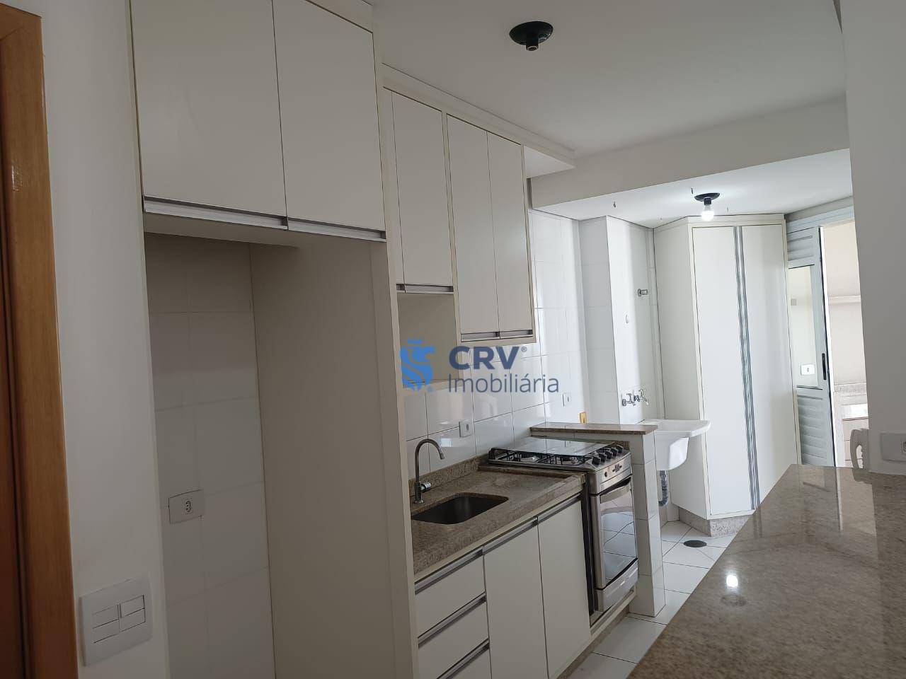 Apartamento à venda com 3 quartos, 81m² - Foto 12