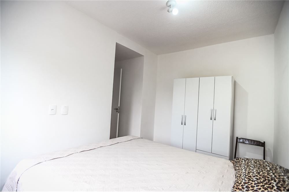 Apartamento à venda com 2 quartos, 42m² - Foto 24