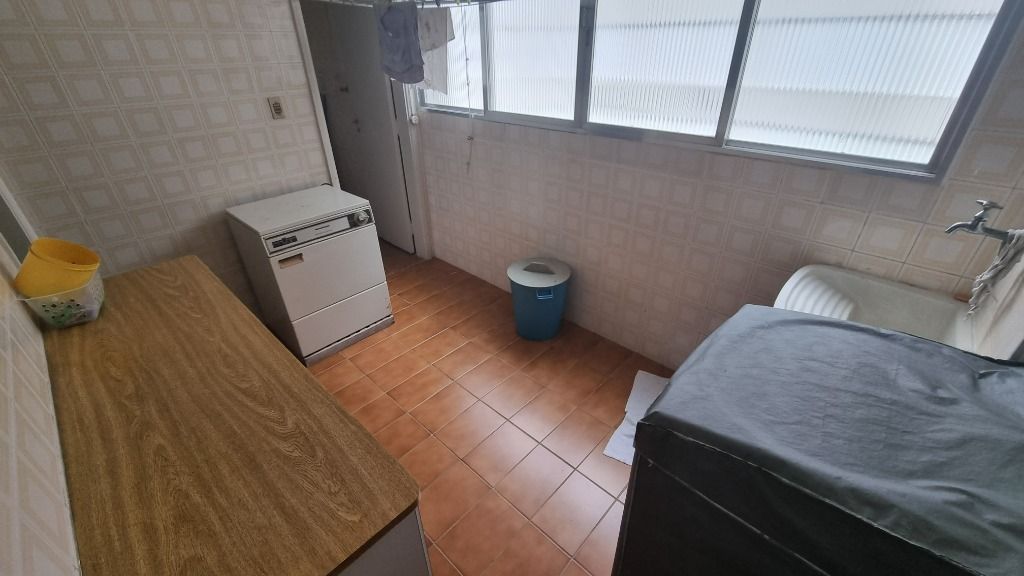 Apartamento à venda com 2 quartos, 104m² - Foto 18