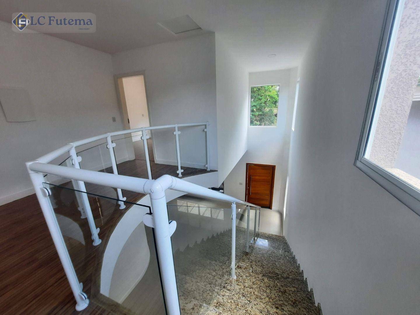 Casa de Condomínio para alugar com 3 quartos, 214m² - Foto 37