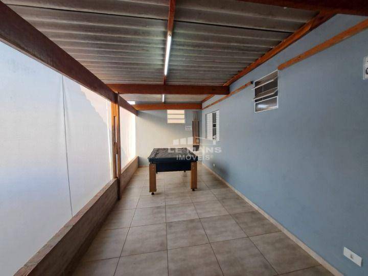 Casa à venda com 2 quartos, 110m² - Foto 6