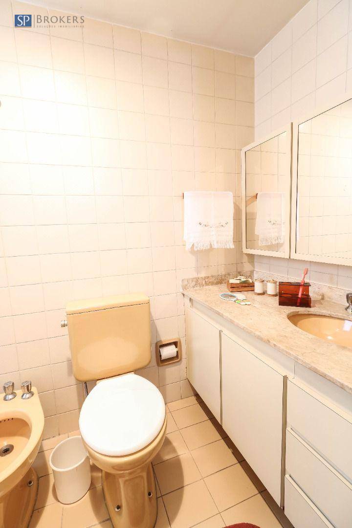 Apartamento à venda com 4 quartos, 173m² - Foto 20