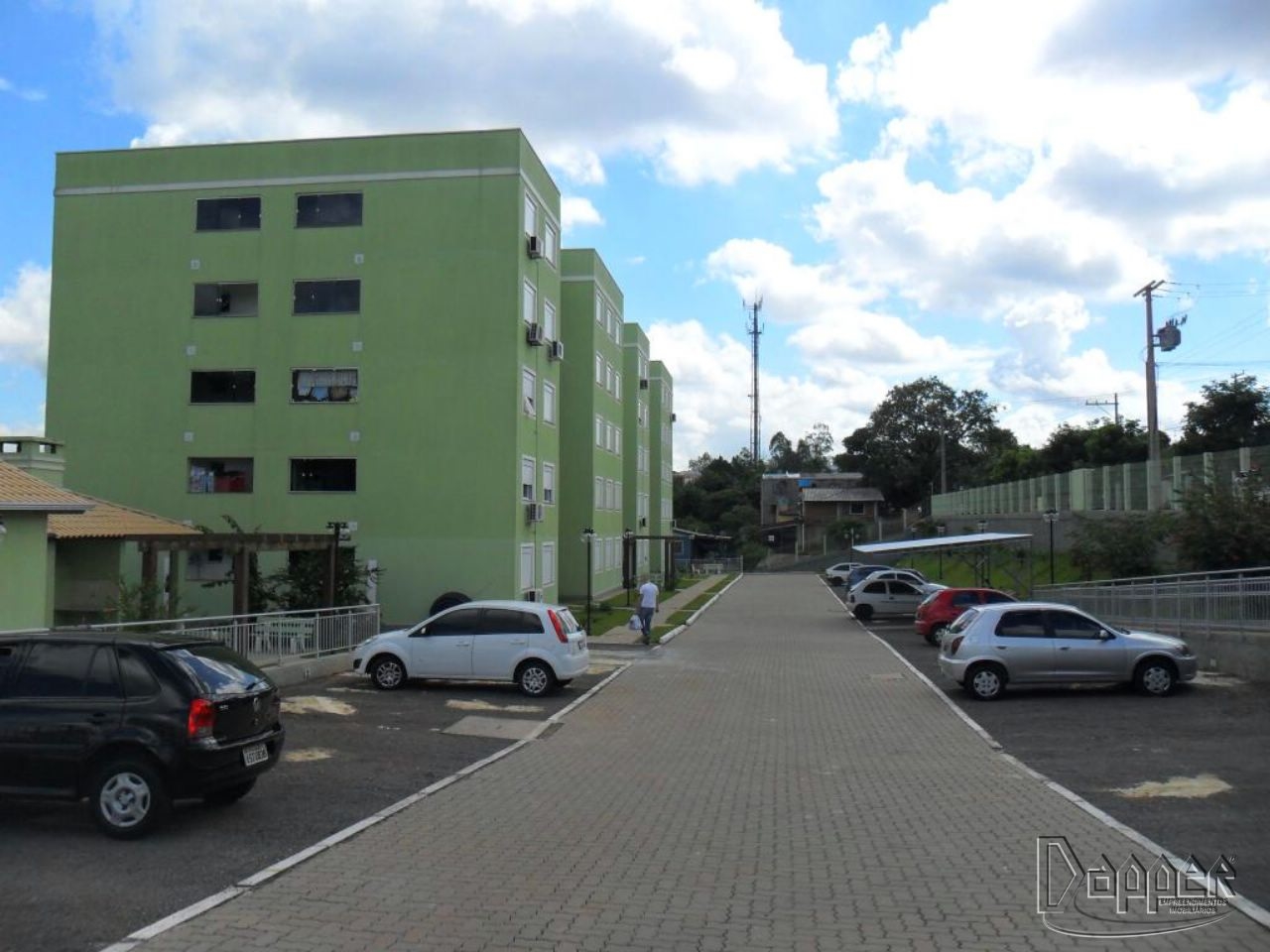 Apartamento à venda com 3 quartos, 64m² - Foto 2