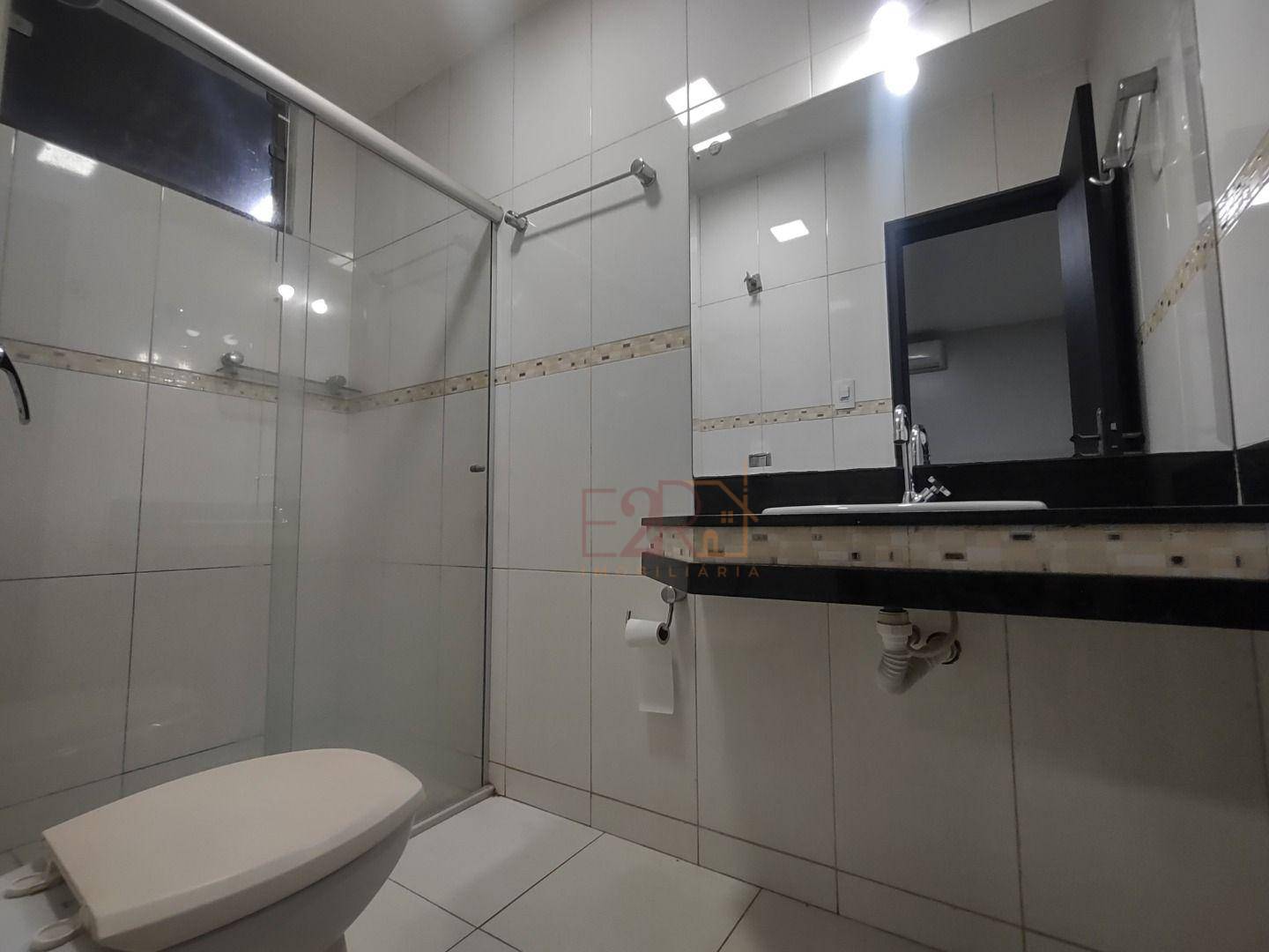 Casa à venda com 3 quartos, 178m² - Foto 11