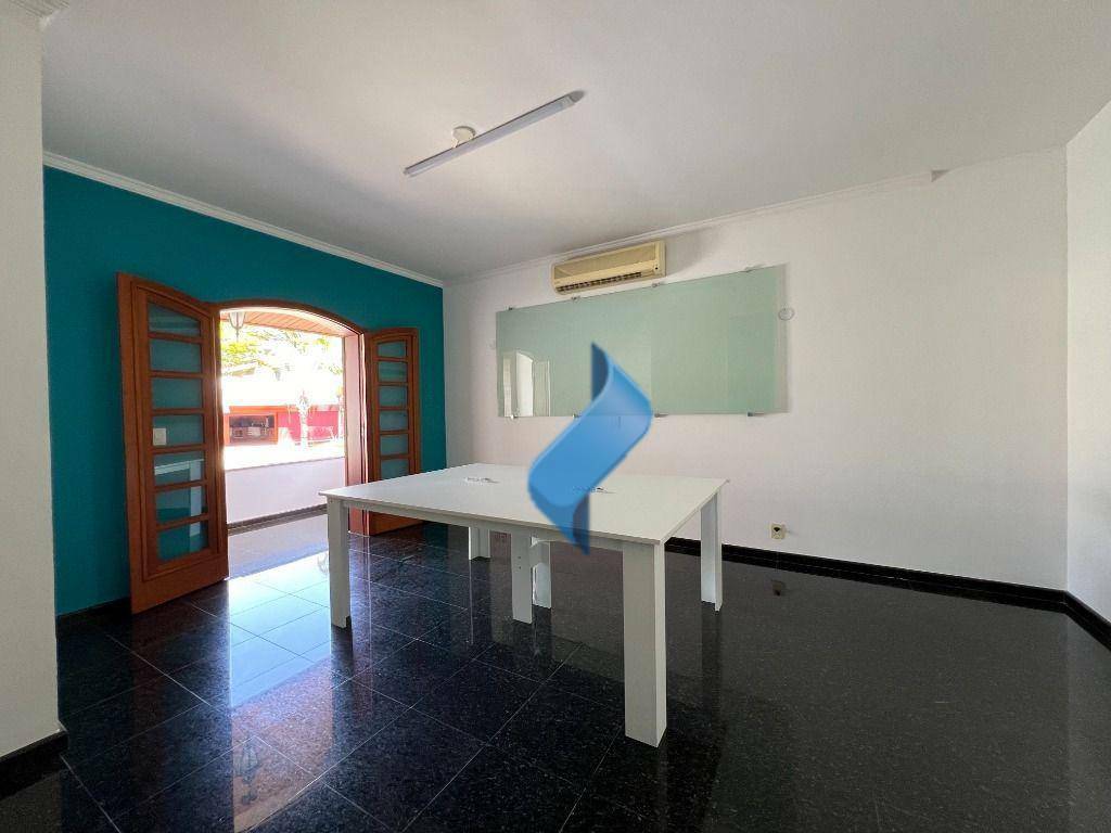 Casa à venda e aluguel com 3 quartos, 1100m² - Foto 17