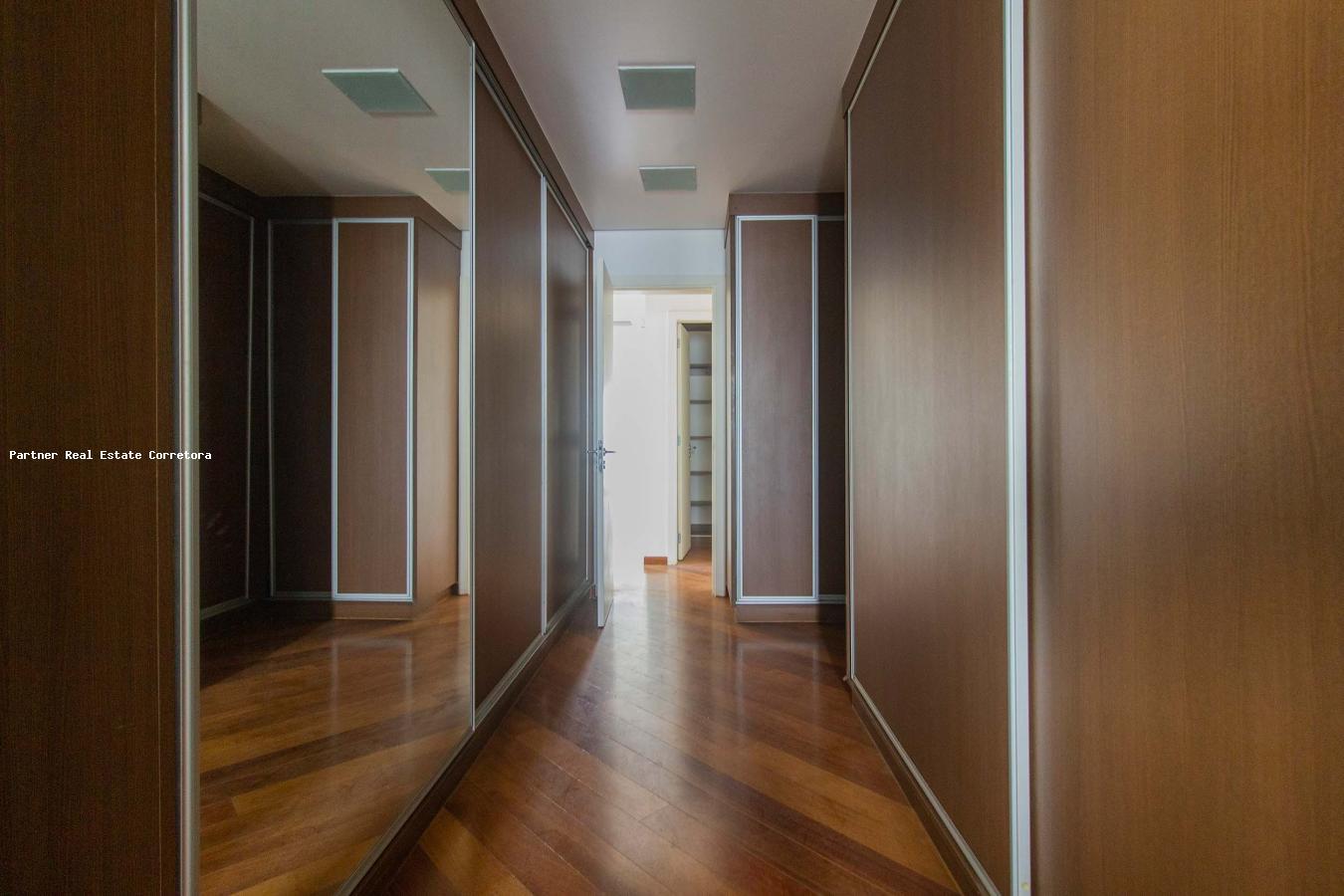 Cobertura à venda com 5 quartos, 349m² - Foto 30