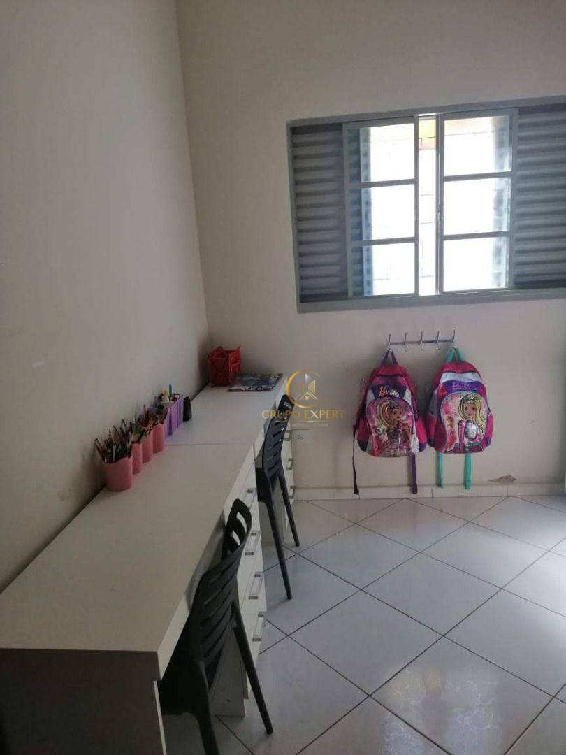 Sobrado à venda com 4 quartos, 197m² - Foto 7