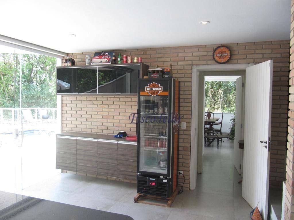 Casa de Condomínio à venda com 4 quartos, 300m² - Foto 16