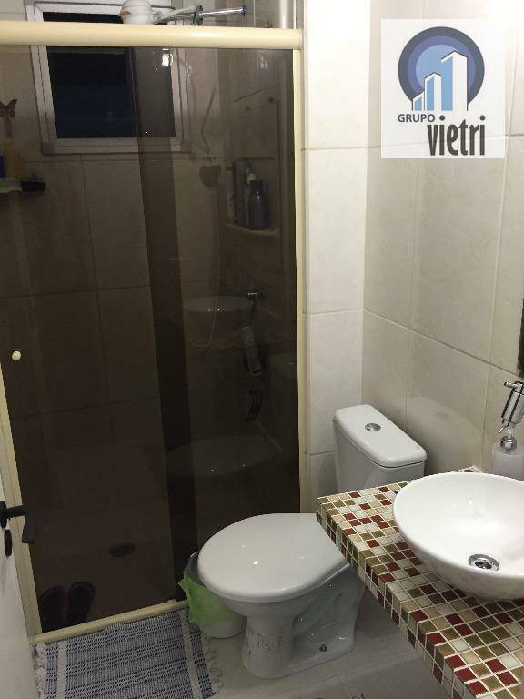 Apartamento à venda com 2 quartos, 62m² - Foto 7