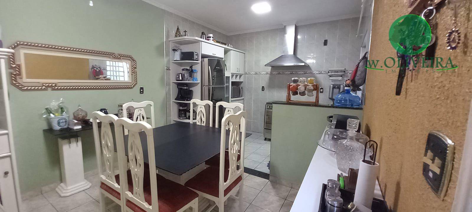 Sobrado à venda com 3 quartos, 189m² - Foto 4