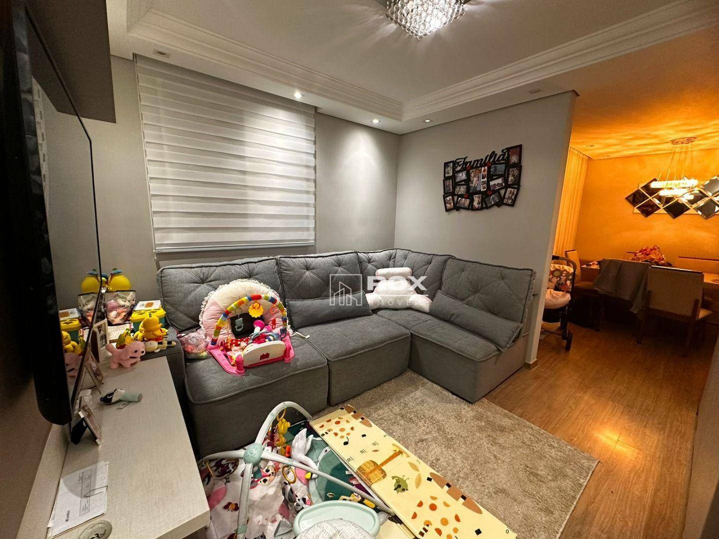 Apartamento à venda com 2 quartos, 67m² - Foto 4