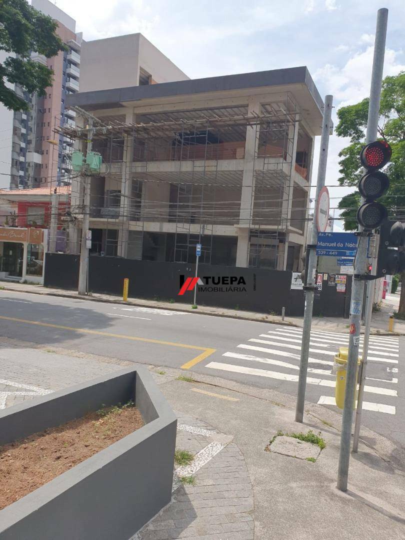 Prédio Inteiro para alugar, 200m² - Foto 1