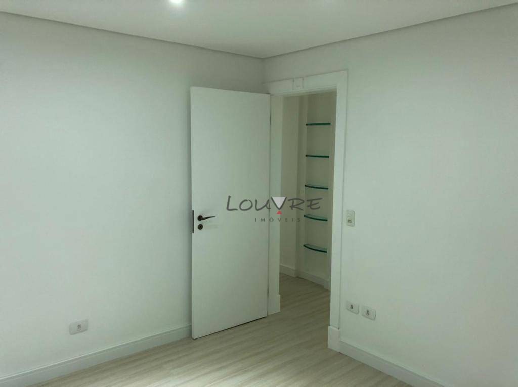 Apartamento à venda e aluguel com 3 quartos, 195m² - Foto 8