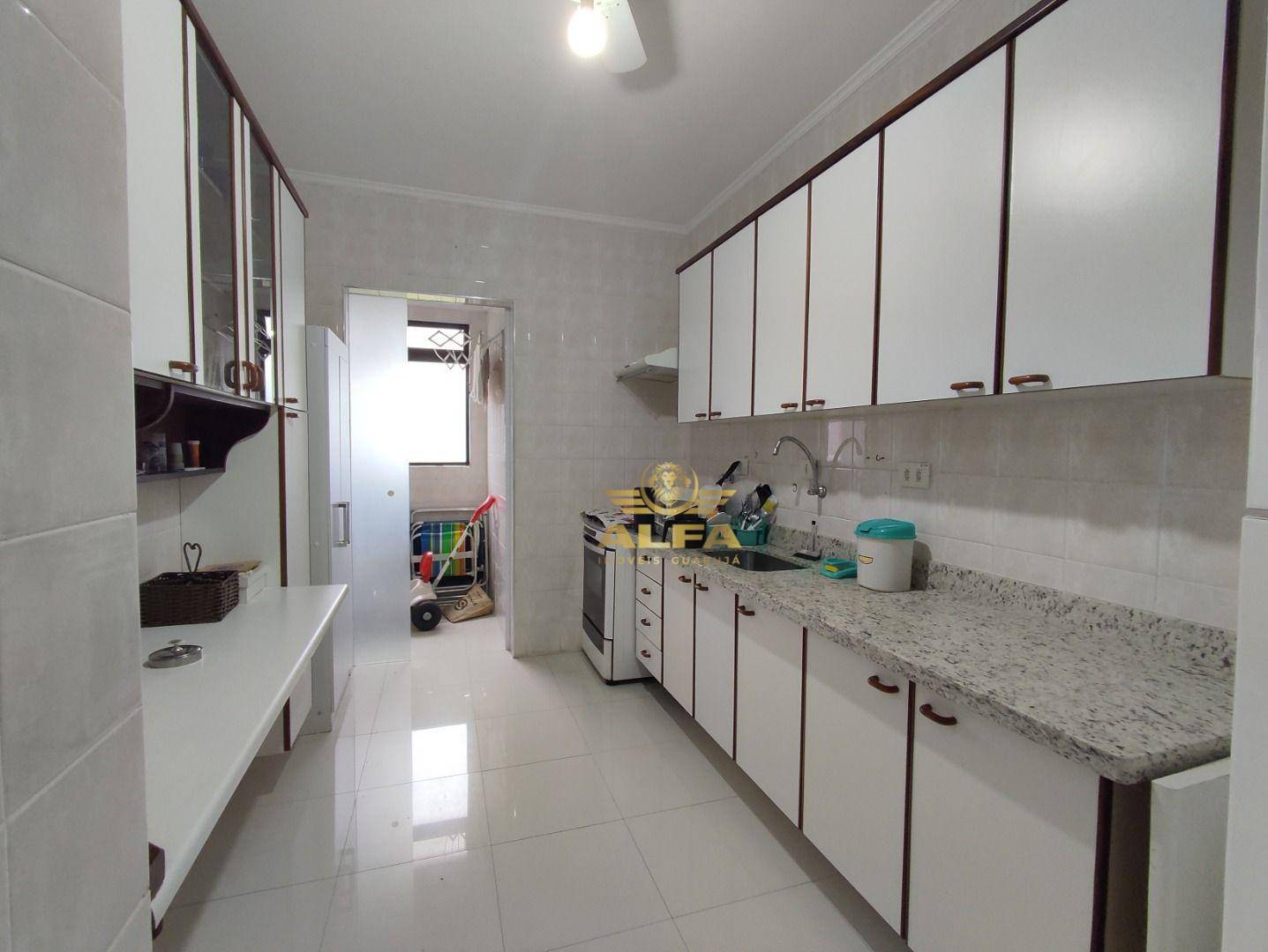 Apartamento à venda com 2 quartos, 75m² - Foto 19