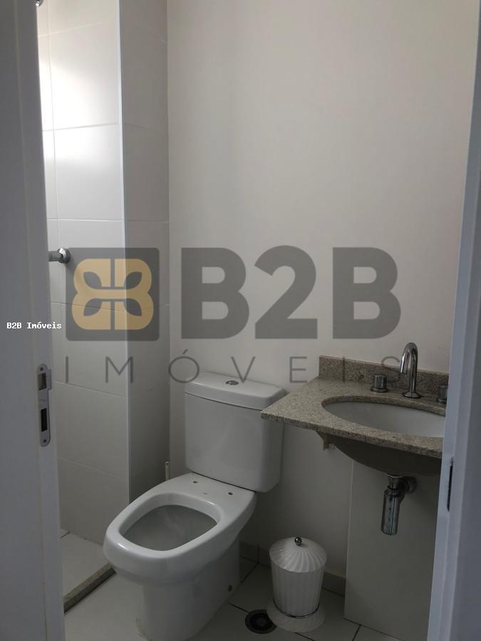 Apartamento à venda com 2 quartos, 65m² - Foto 17