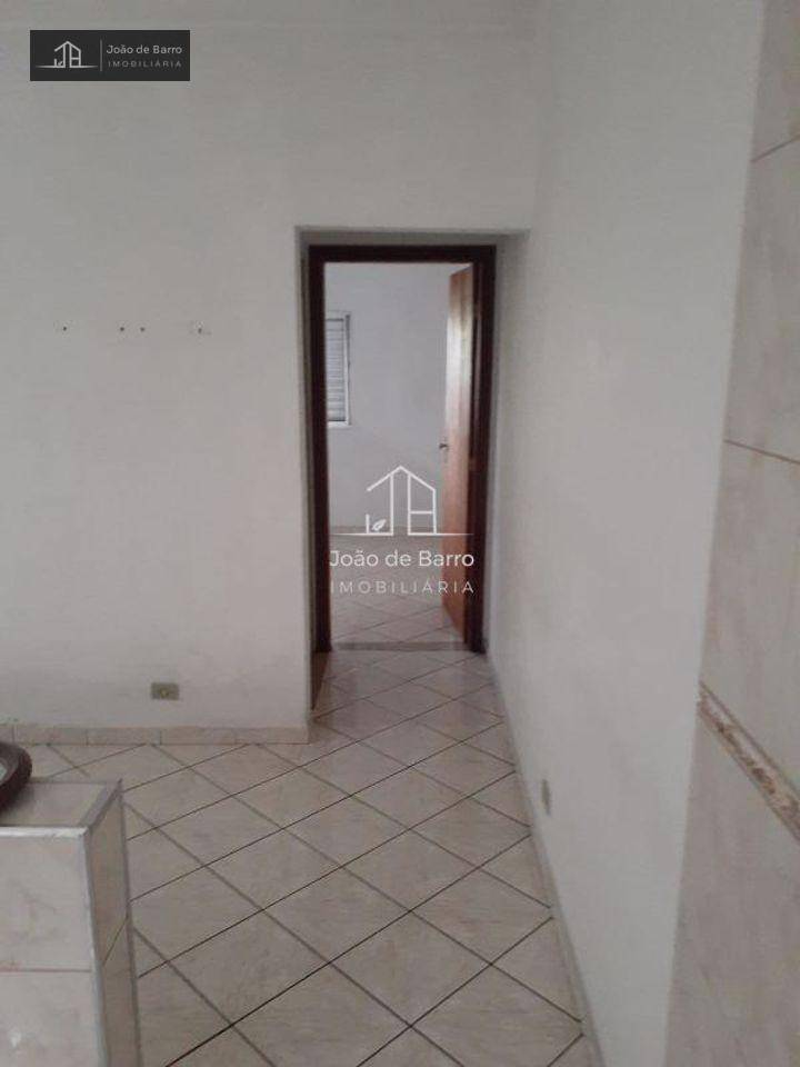 Sobrado à venda com 3 quartos, 200m² - Foto 15