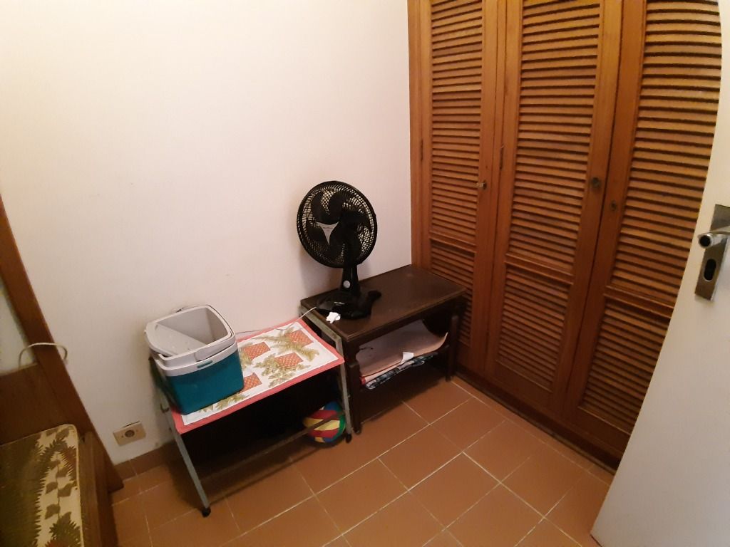 Apartamento à venda com 3 quartos, 215m² - Foto 14