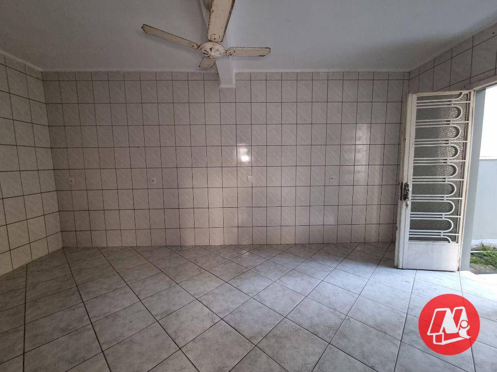 Casa para alugar, 300m² - Foto 51