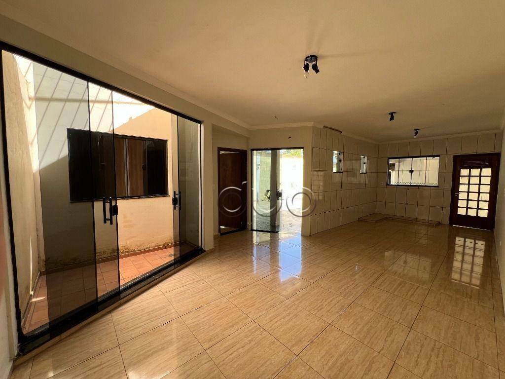 Casa à venda com 3 quartos, 300m² - Foto 26