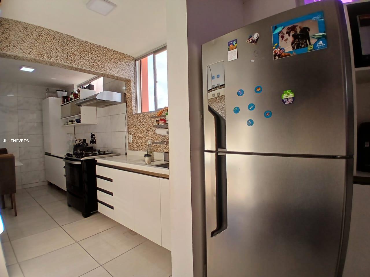 Apartamento à venda com 2 quartos, 79m² - Foto 9