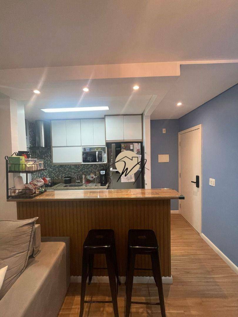 Apartamento à venda com 2 quartos, 69m² - Foto 2